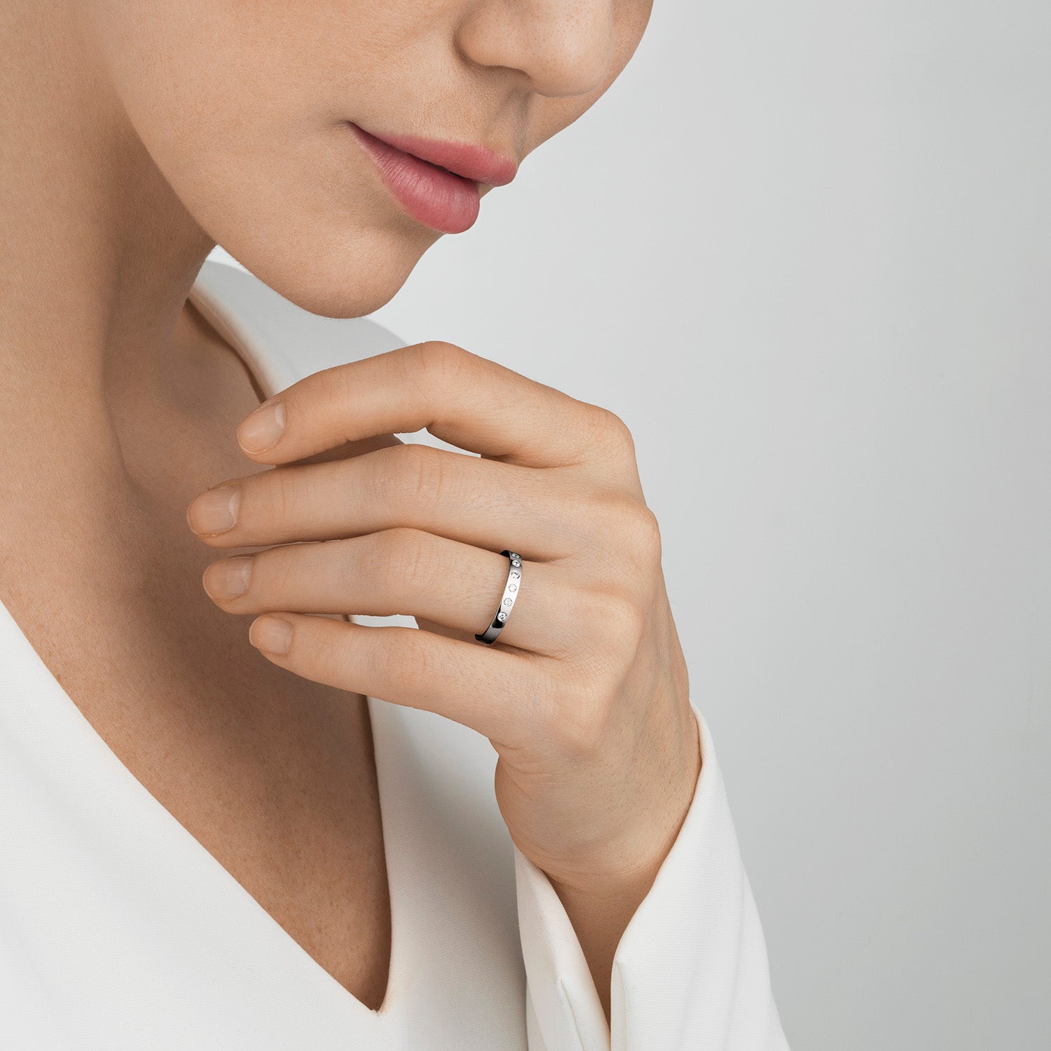 MAGIC ring - 18kt hvidguld med brillianter - Sct. Mathias Ure & Guld