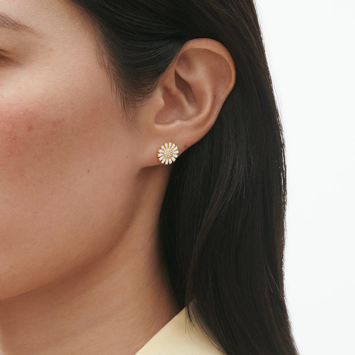 DAISY Ørestikker 11mm med diamanter